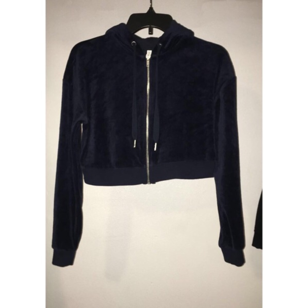 H&M Suede Cropped Sweater